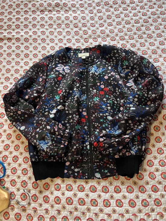 Anthropologie Jackets & Blazers - EUC Anthropologie Floral Lightweight Jacket size Large retails $109
